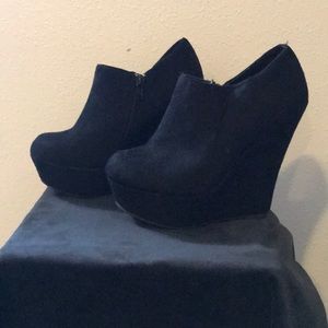 Black wedge ankle booties